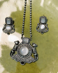 Viraasat Twin Motif Necklace Set