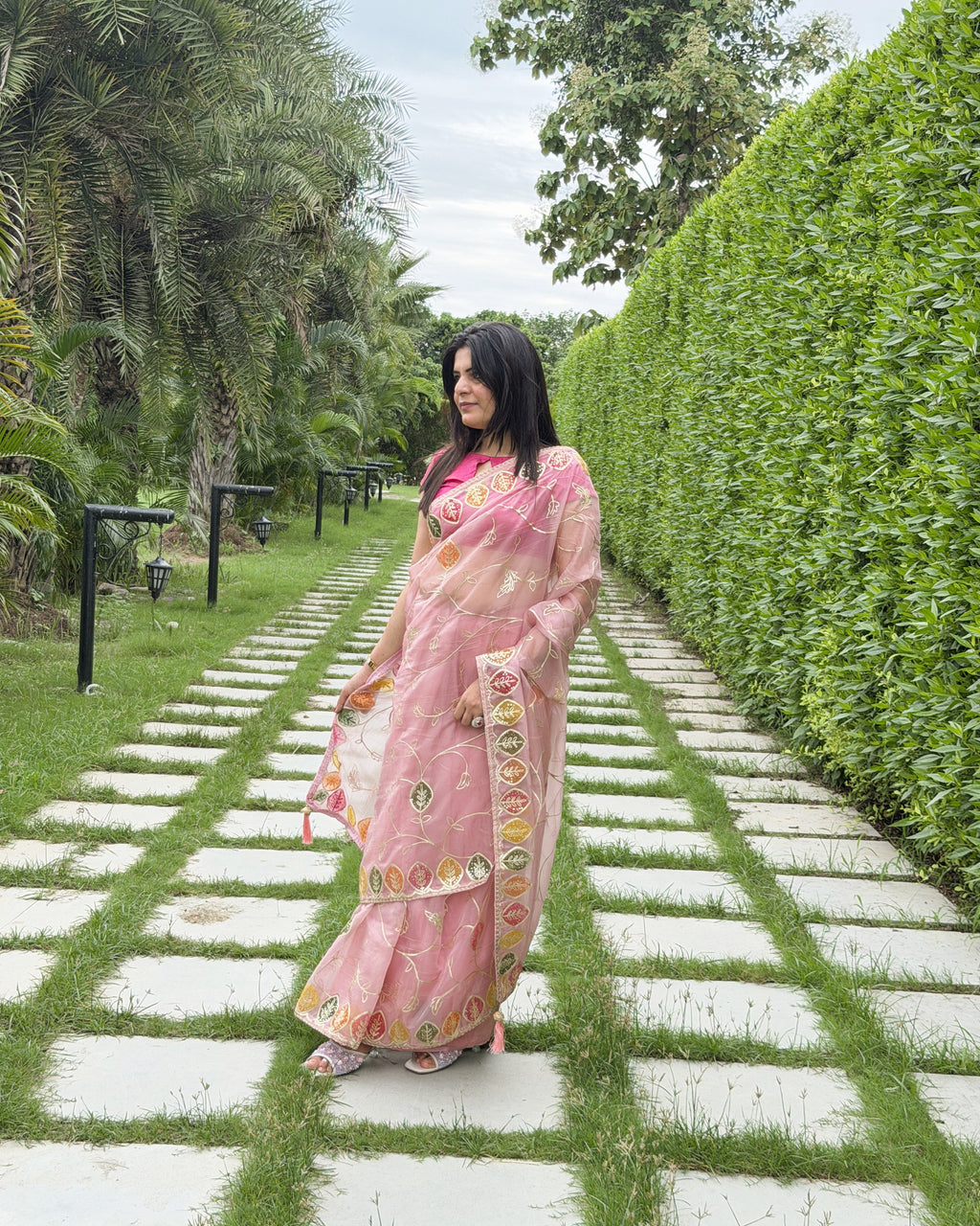 : intricate multicolour leaf motif with gotta patti work on peach organza saree