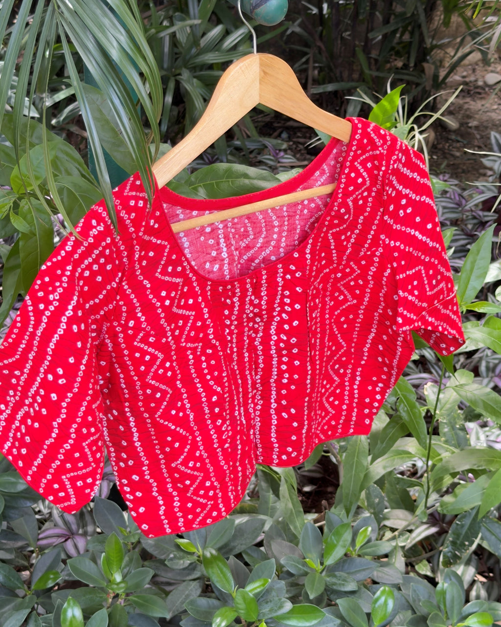red cotton bandhej blouse with white dotted print free size