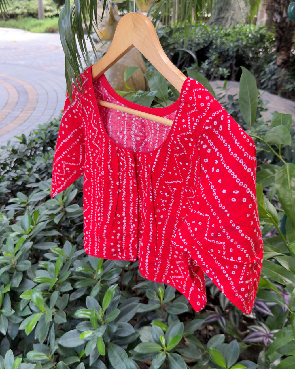 free size red cotton bandhej blouse for saree styling