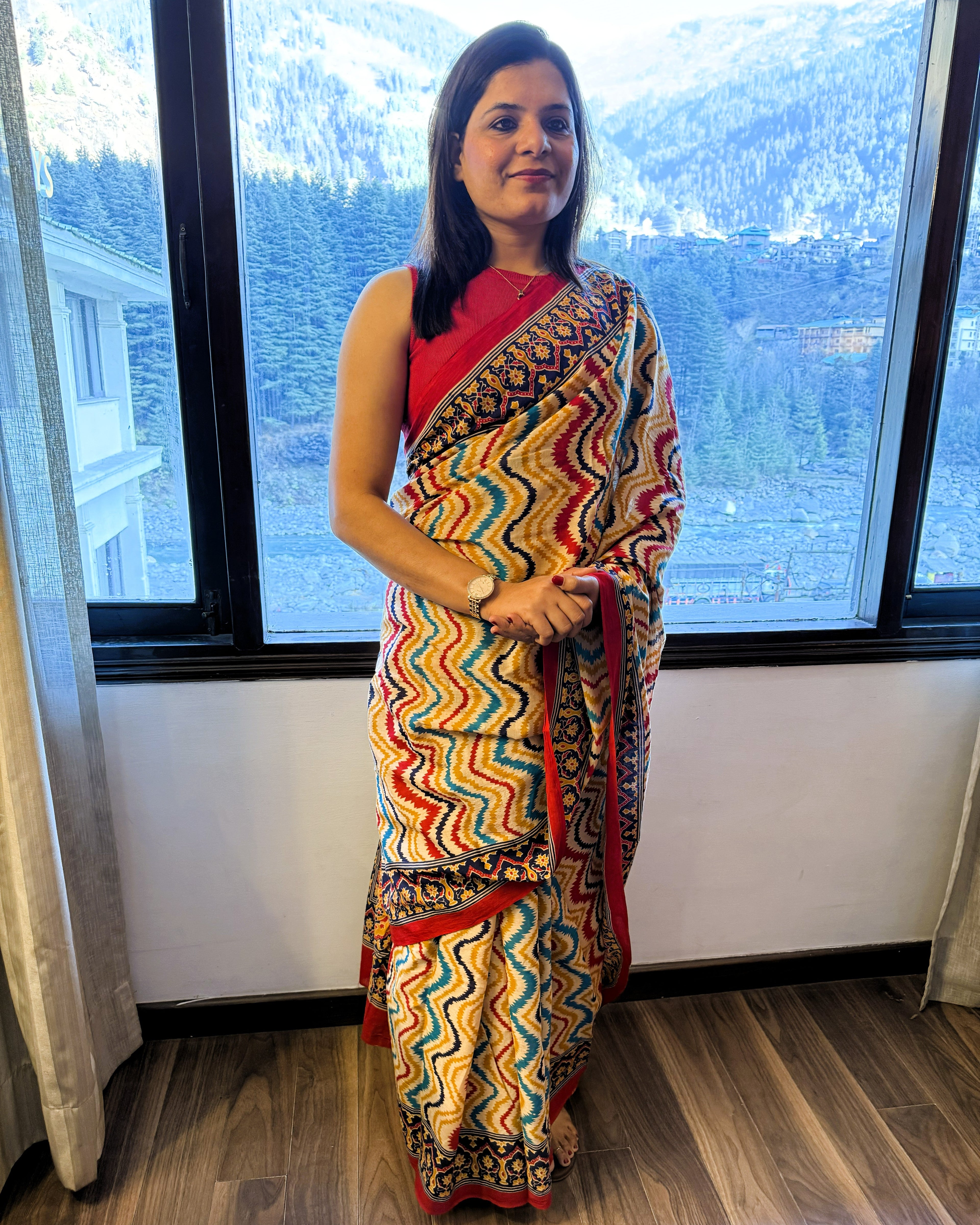 Multicolour zigzag print pure cotton saree front view