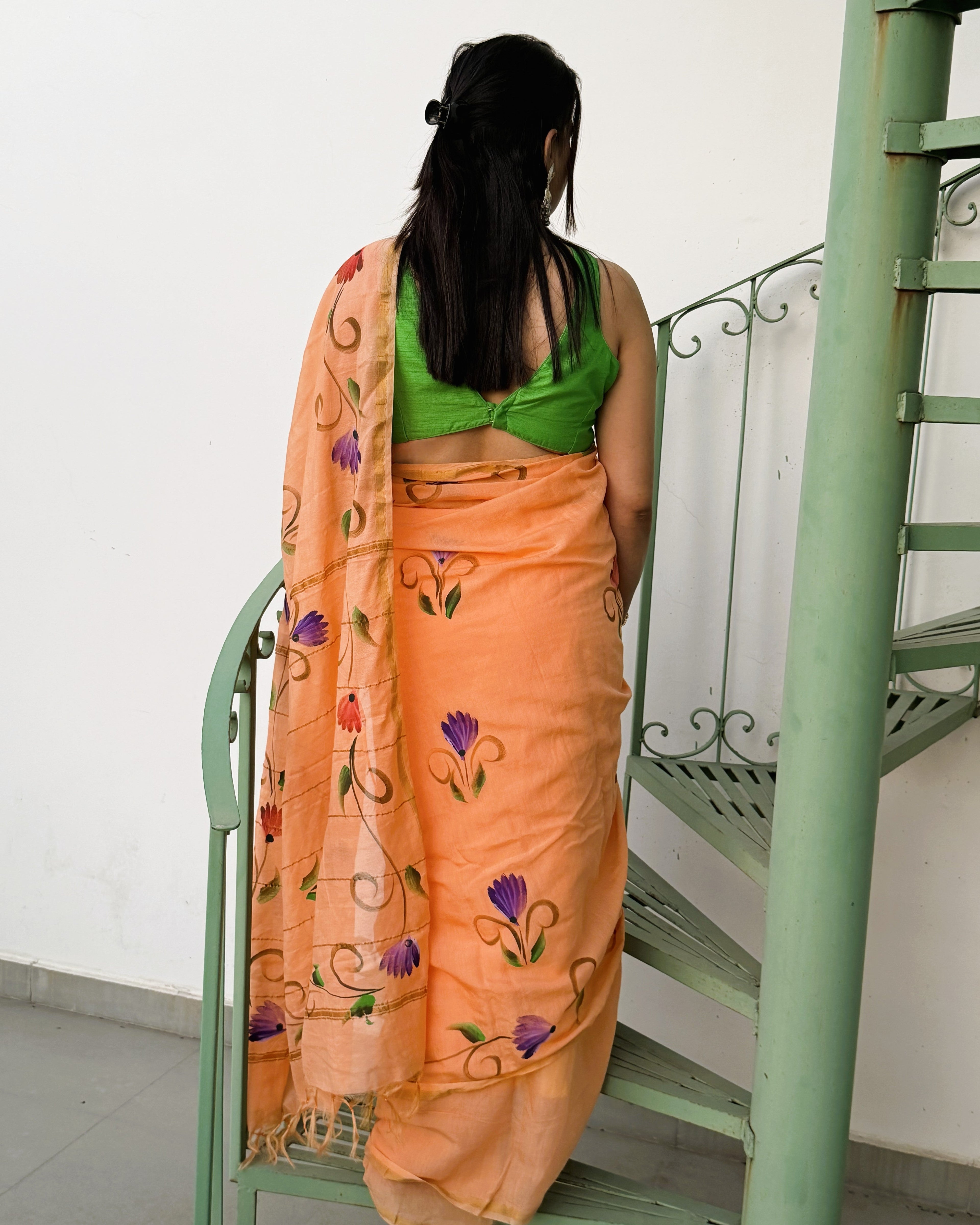 rear view peach handpaint chanderi saree drape