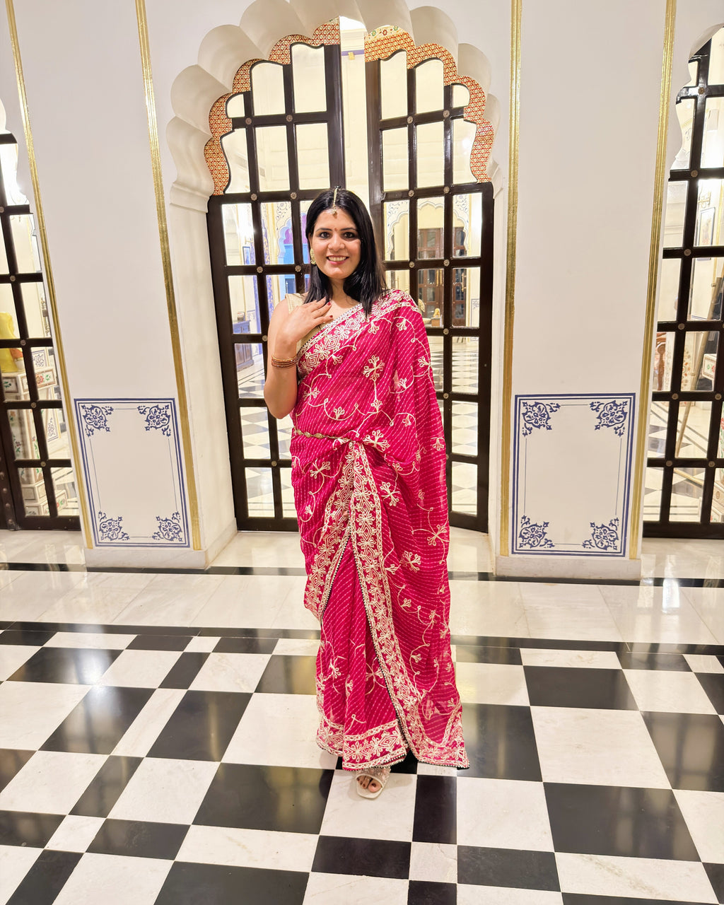 Full view of pink Lehariya saree with Gotta Patti Jaal