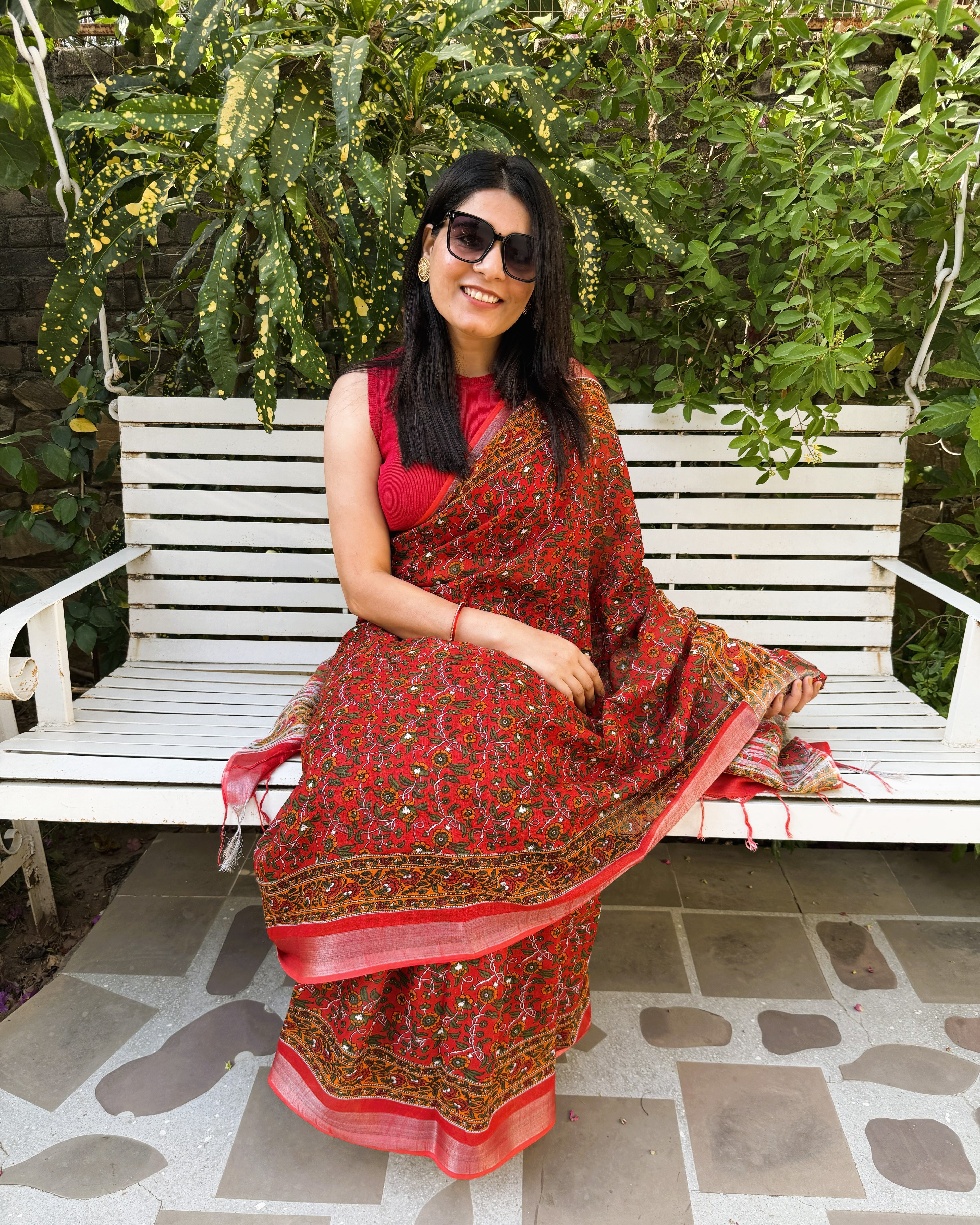 red sanganeri print linen saree front view